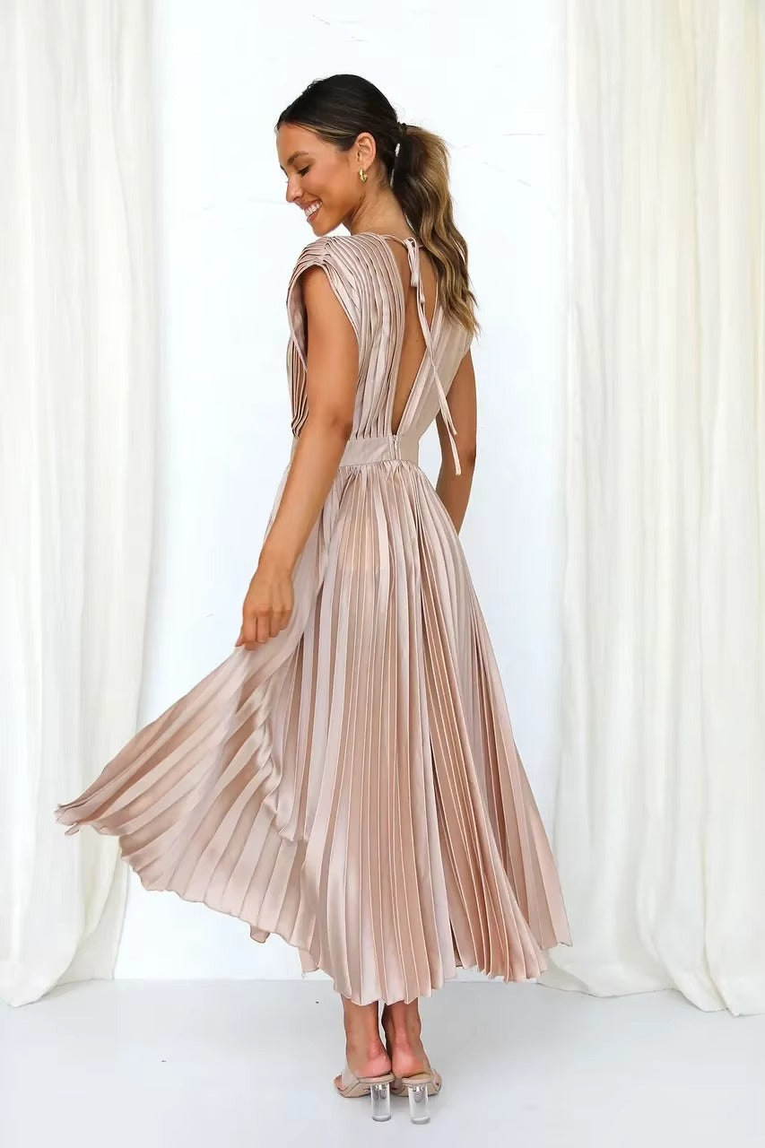 DELIA Pleated Midi Dress